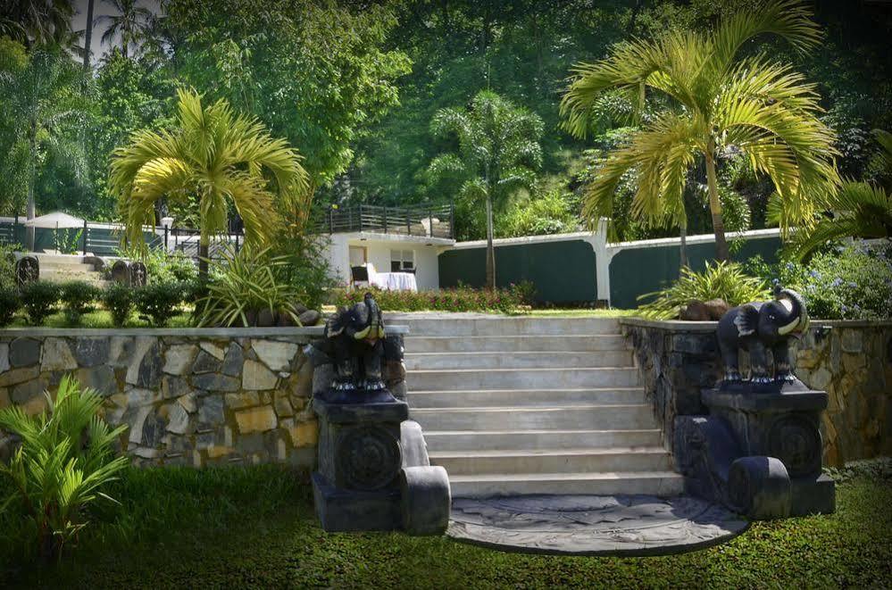 The Kings Villa Kandy Exterior foto